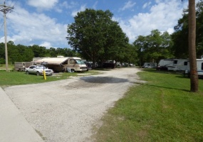 11th Ave. 600, Chiefland, Levy, Florida, United States 32626, ,Commercial,For sale,600,714081