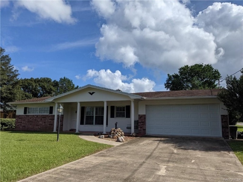 3540 Suzie Lane, Inverness, Citrus, Florida, United States 34452, 2 Bedrooms Bedrooms, ,2 BathroomsBathrooms,Single Family Home,For sale,Suzie Lane,1,714133